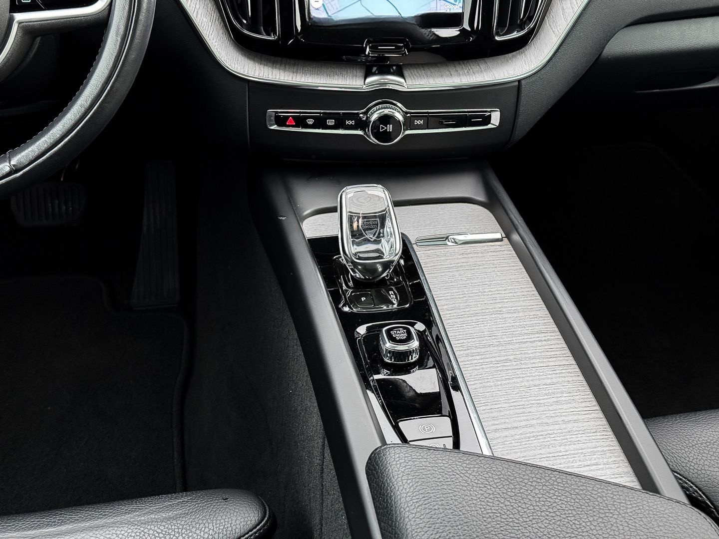 Volvo XC60 Inscription 2WD B4 Diesel EU6d AD El. Panod foto 10