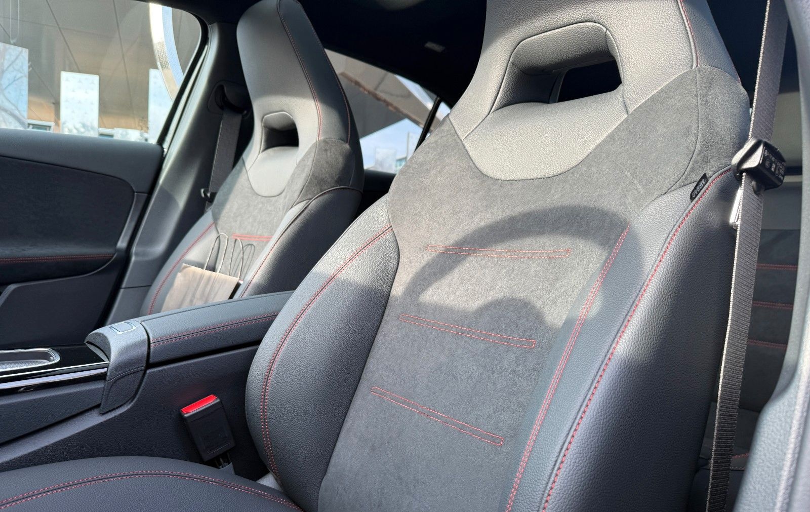 Mercedes-Benz A 250 A A 250 e foto 16