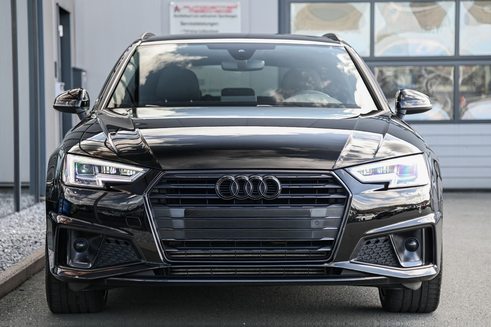 Audi A4 Avant 40 TFSI S line Navi* LED* AHK* 19 Zoll* foto 25