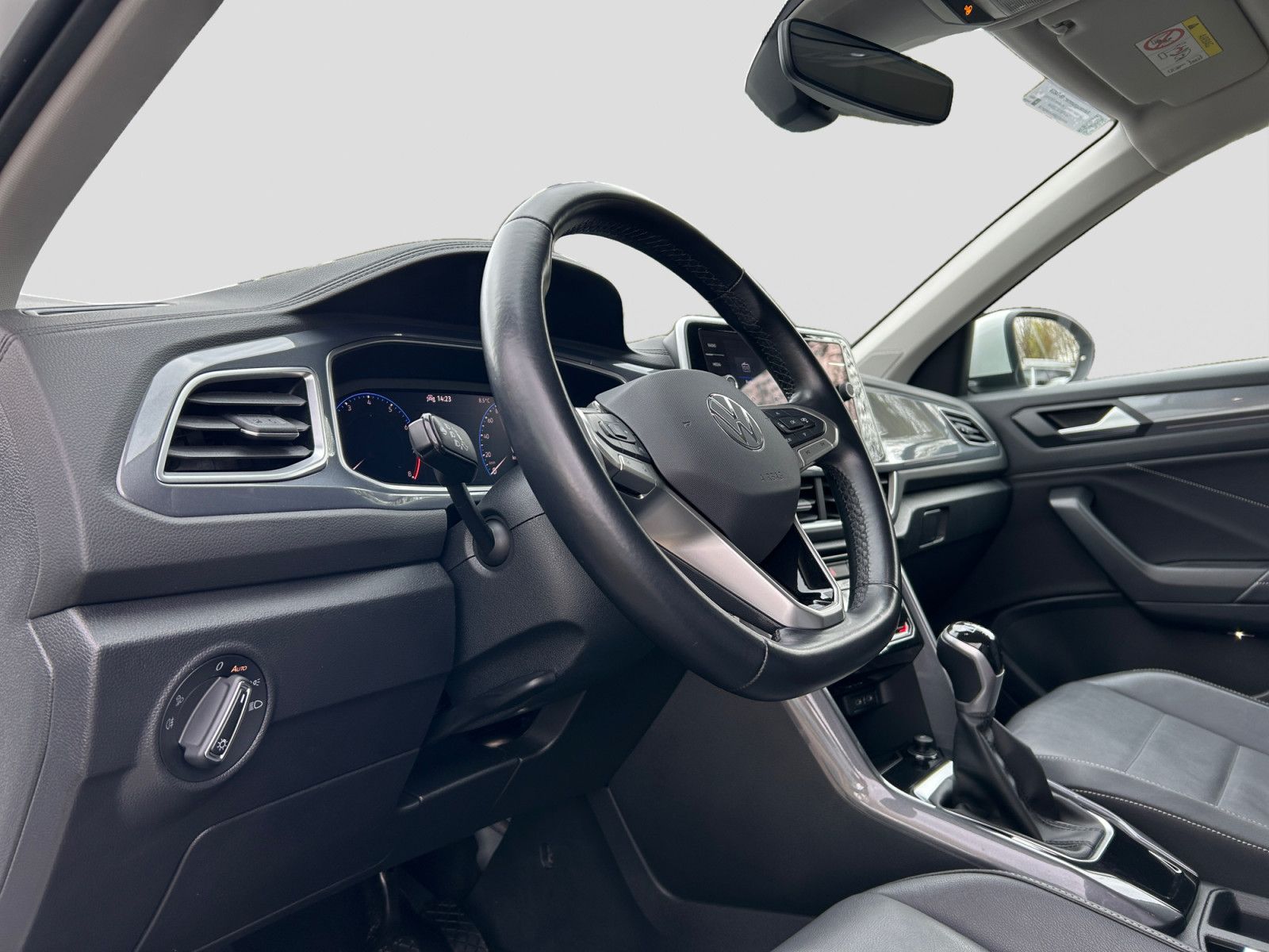 Volkswagen T-Roc 1.0TSI Style AHK APP ACC CLIMA LED Sitzh foto 13