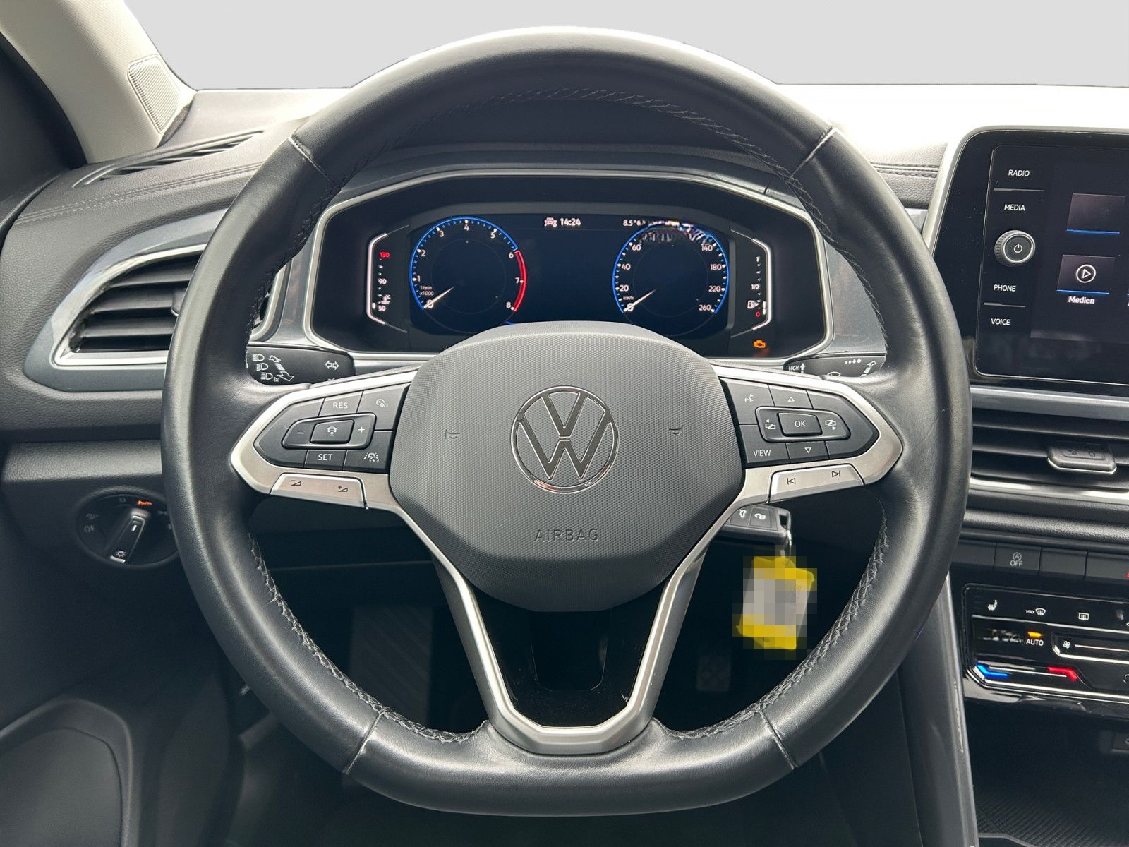 Volkswagen T-Roc 1.0TSI Style AHK APP ACC CLIMA LED Sitzh foto 9