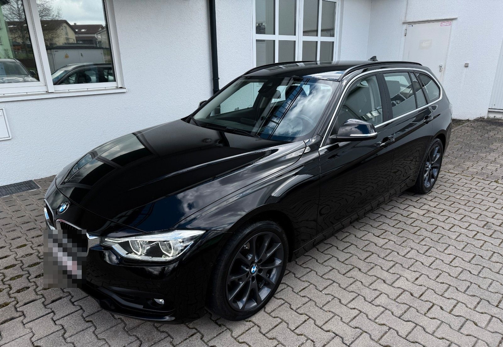 BMW 320d Touring Aut. Kamera eSitze HeadUp LED 18" foto 3