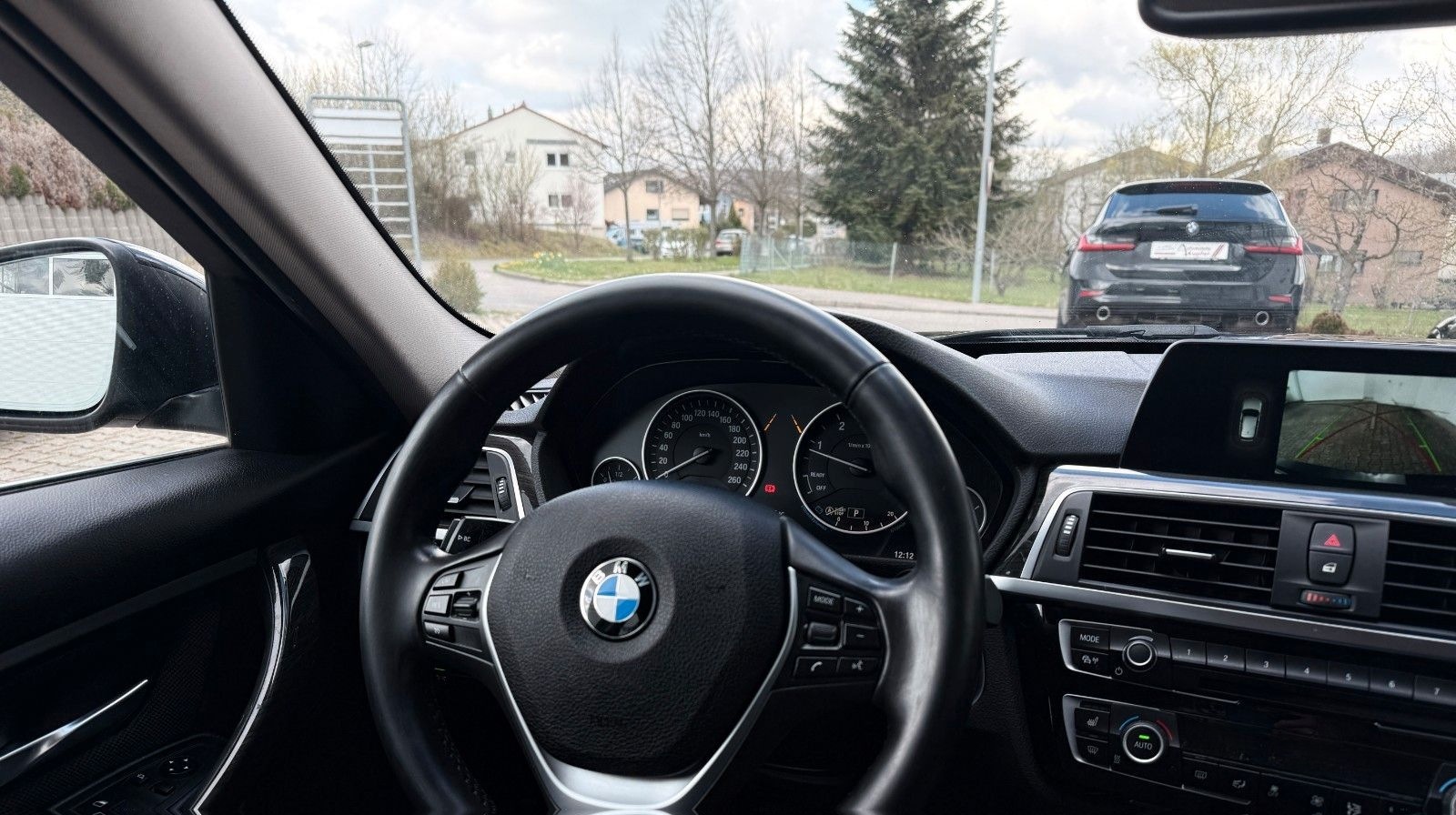 BMW 320d Touring Aut. Kamera eSitze HeadUp LED 18" foto 21