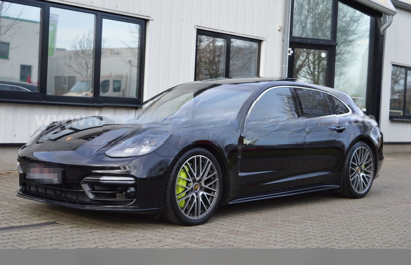 Porsche Panamera ST Turbo S E-Hybrid NP247K