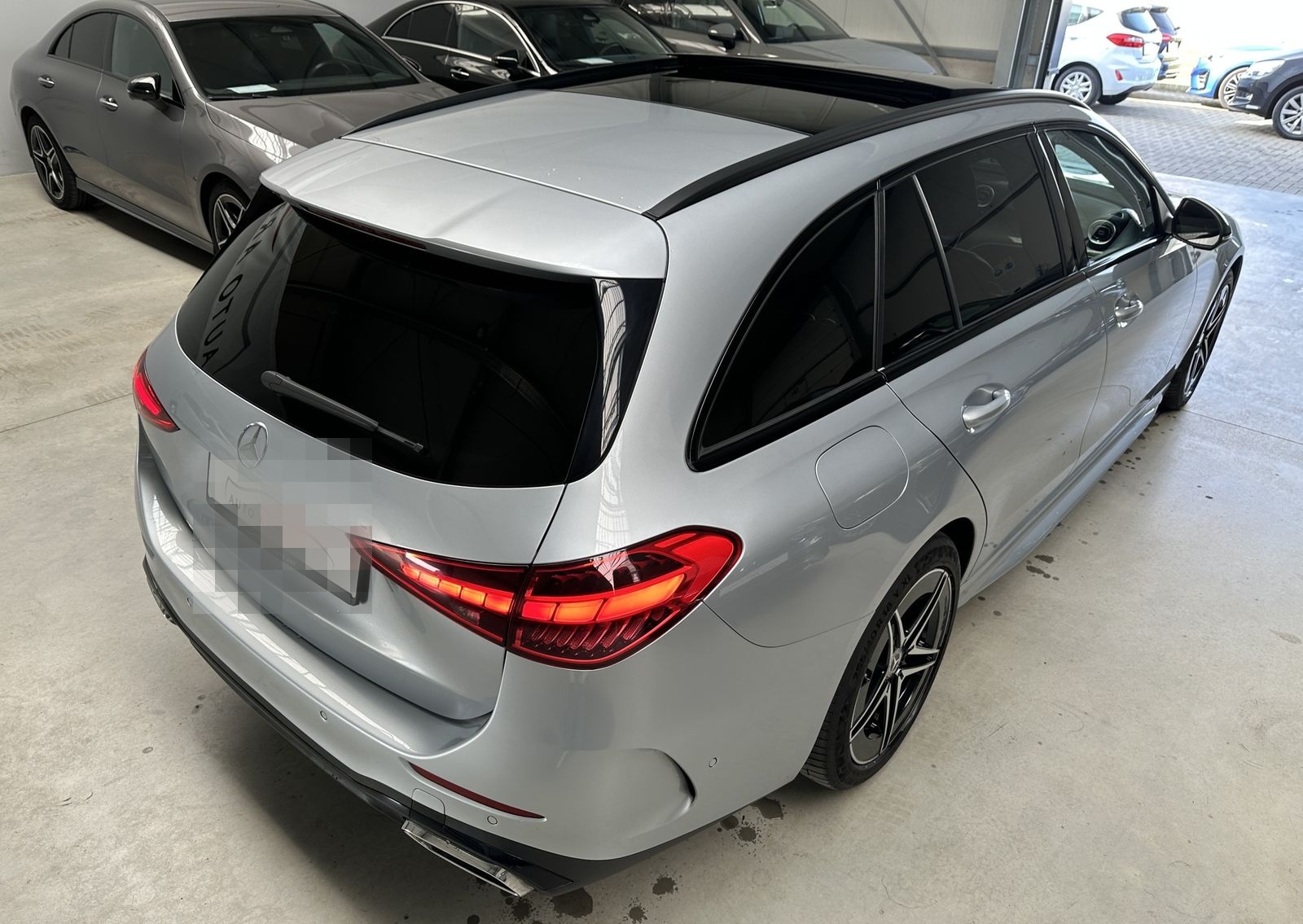 Mercedes-Benz C 300 eT Amg Navi LED Pano AHK SHZ HUD foto 13