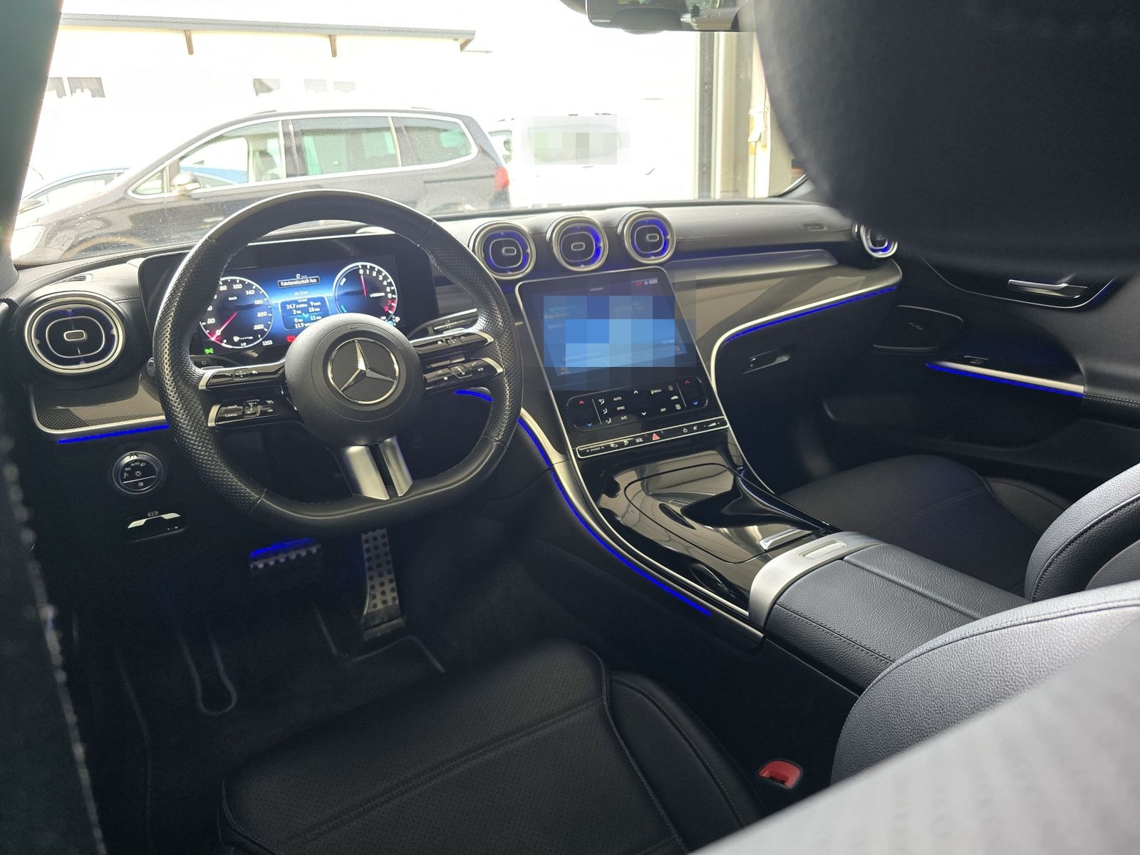 Mercedes-Benz C 300 eT Amg Navi LED Pano AHK SHZ HUD foto 14