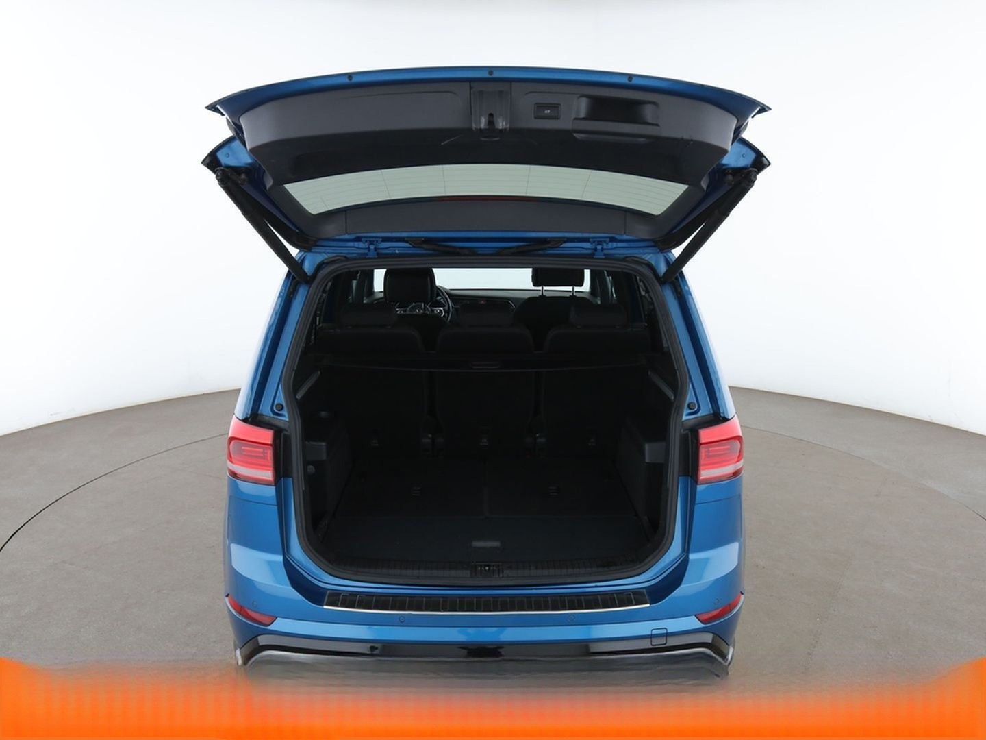 Volkswagen Touran 1.8 TSI Highline BM Aut.*NAVI*LED*TEMPO* foto 16