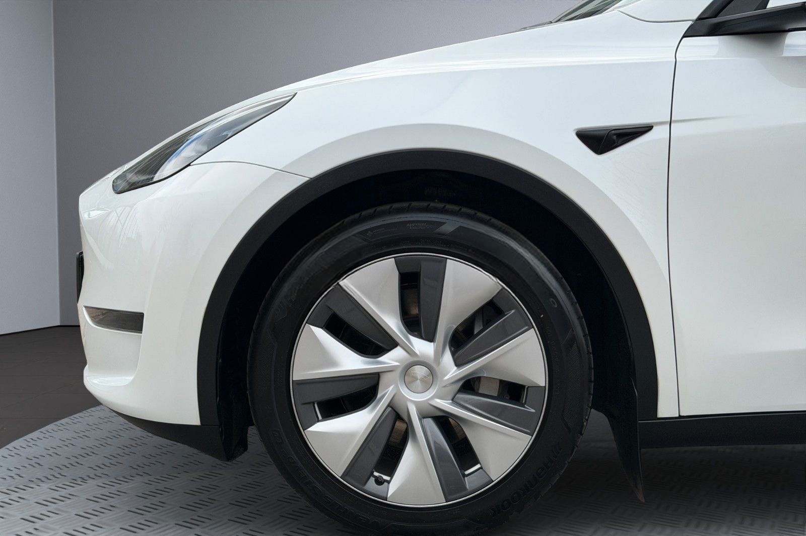 Tesla Model Y Long Range Dual AWD/AMD Ryzen/Kamera/ foto 21
