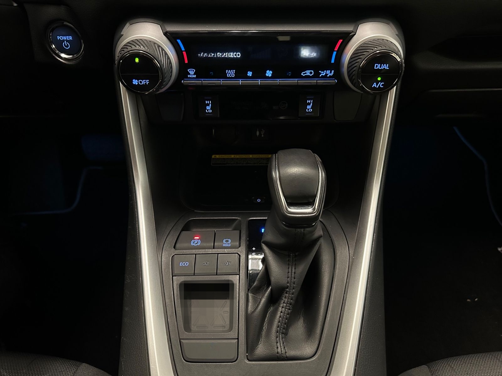 Toyota RAV4 Hybrid Club foto 14