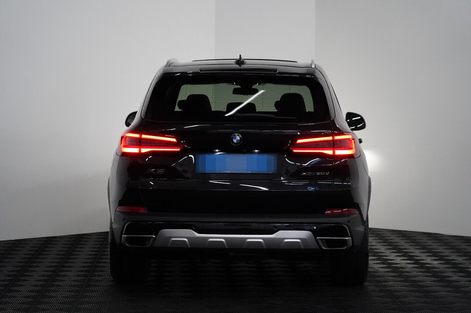 BMW X5 xDrive 30d xLine LASER HUD LEDER AHK Kamera foto 7