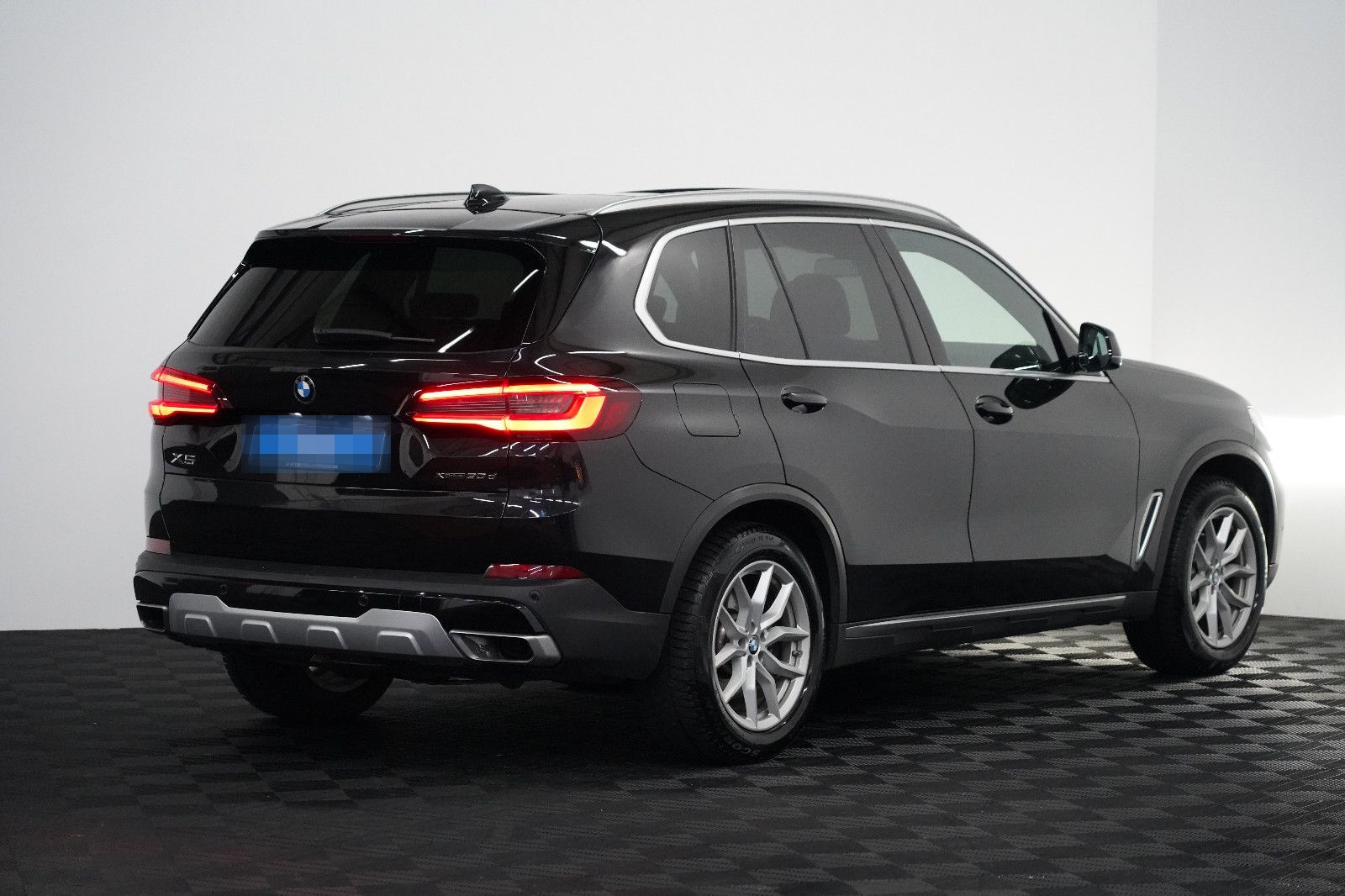 BMW X5 xDrive 30d xLine LASER HUD LEDER AHK Kamera foto 8