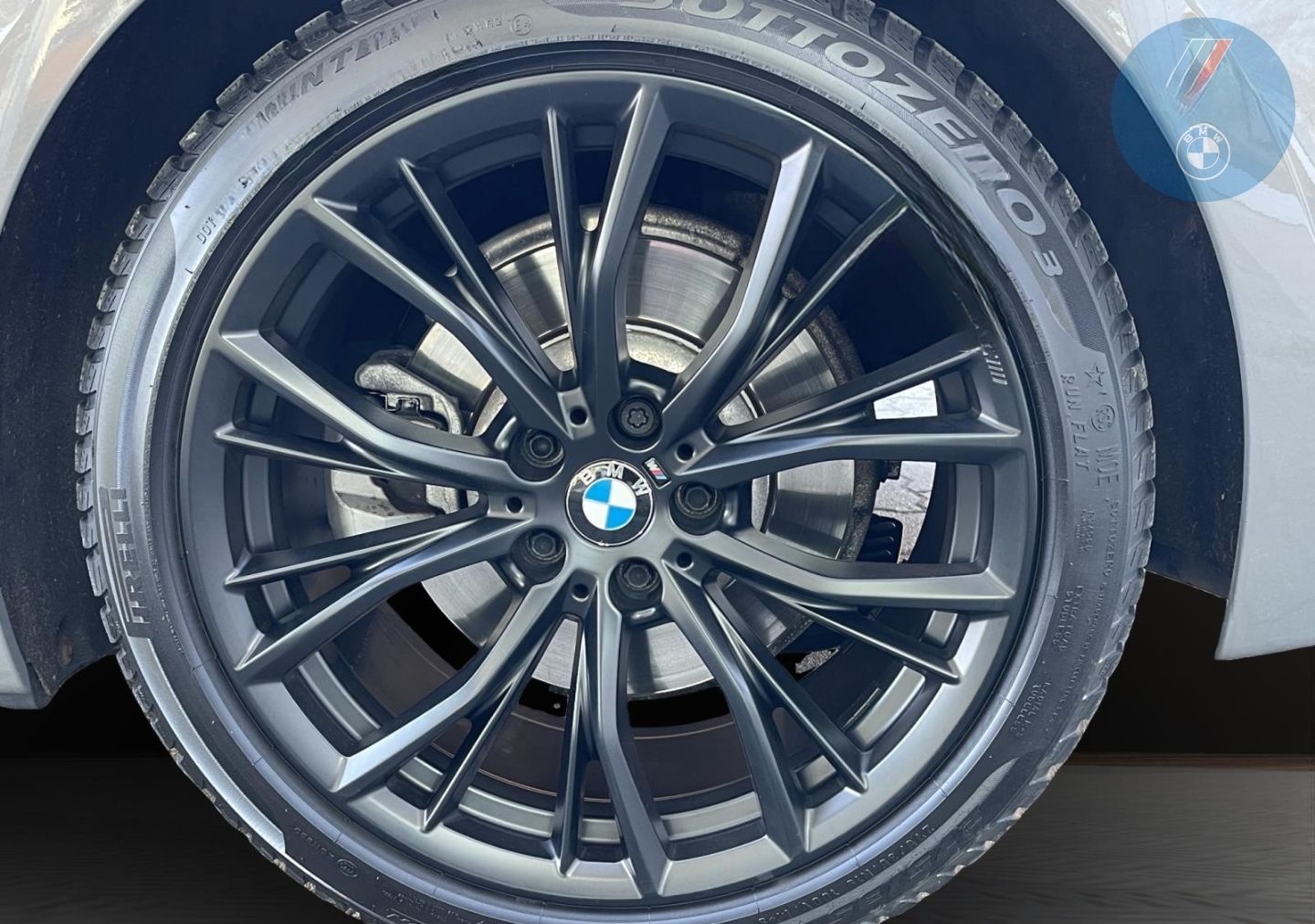 BMW 520 d M-Sport ACC HUD HiFi Laserlicht Sportsitze foto 21