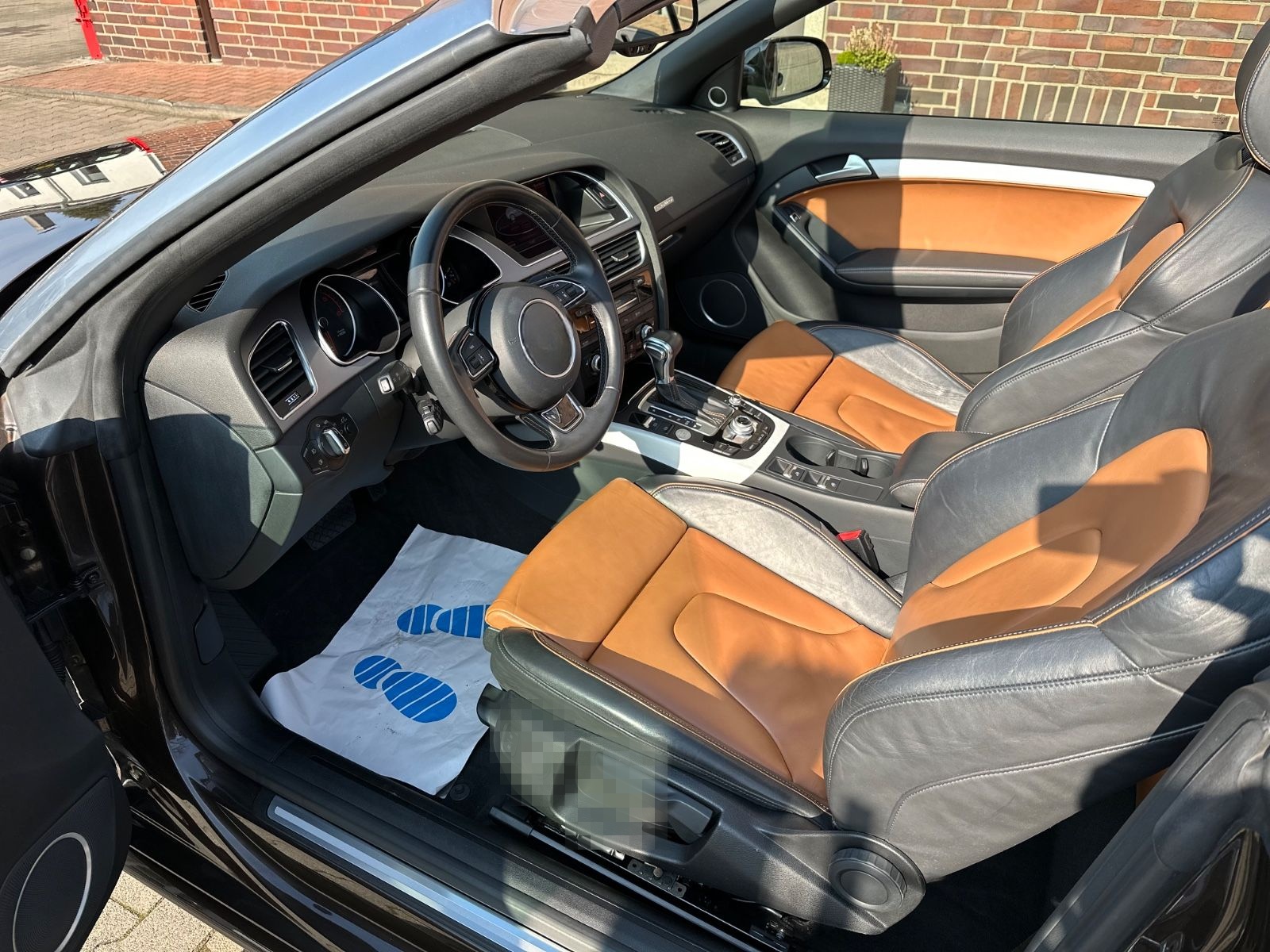 Audi A5 Cabriolet 3.0 TDI quattro foto 9