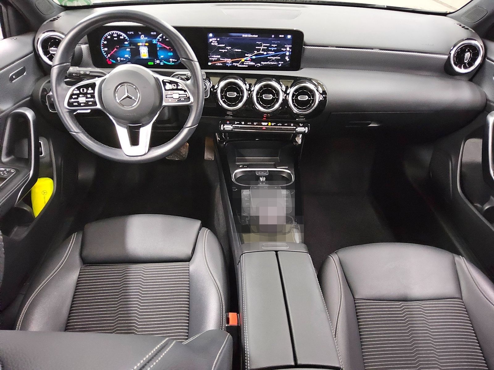 Mercedes-Benz A 250 e Progressive T-Leder Navi LED Pano AHK foto 5