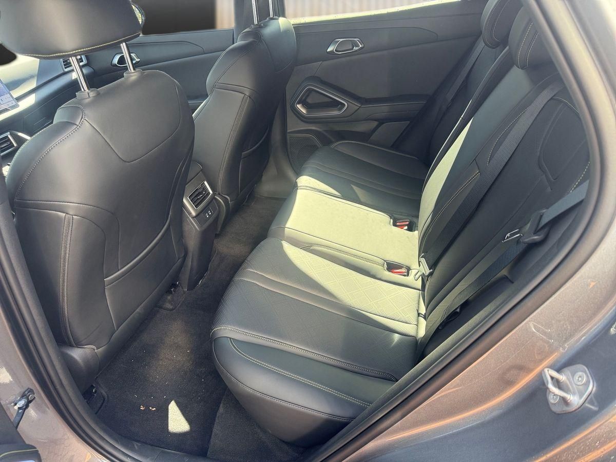 BYD Atto 2 DM-i Boost foto 12