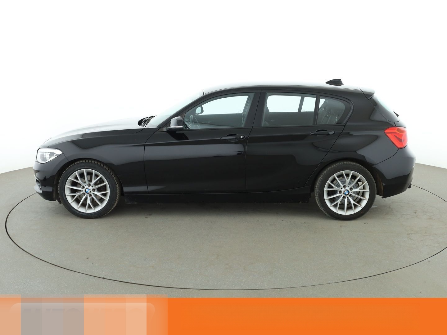 BMW 1er 120d Sport Line Aut.*NAVI*TEMPO*LED*PDC*SHZ* foto 3