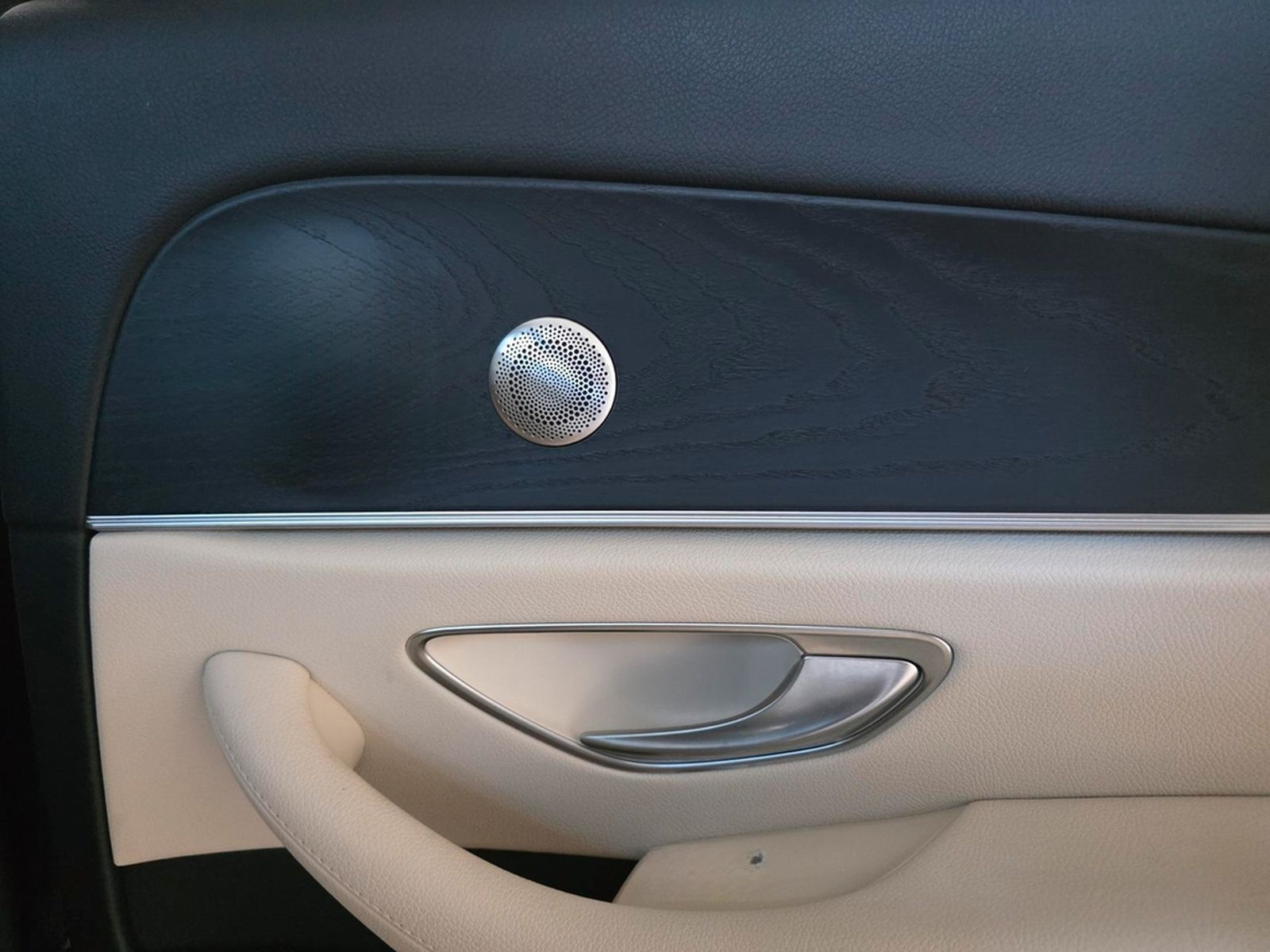Mercedes-Benz E200 Lim. AMG/Burmester/Airmatic/HuD/Multibeam foto 26