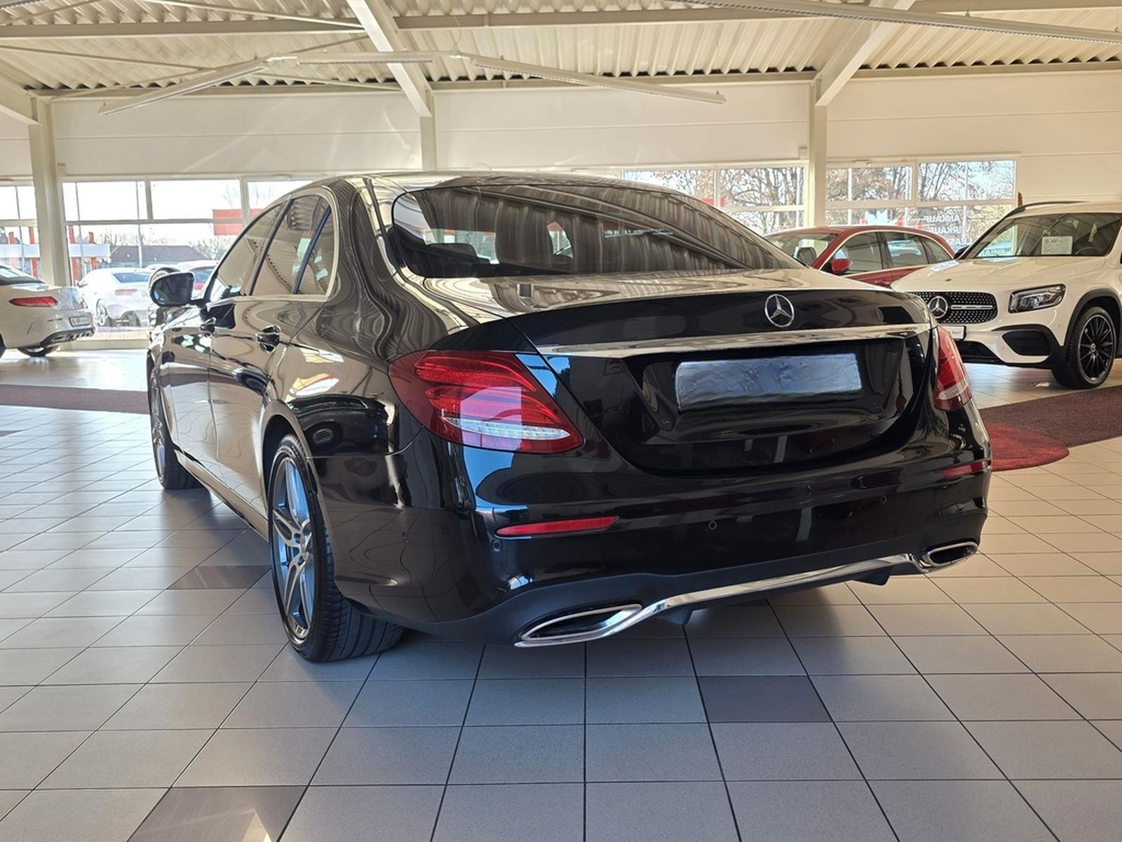 Mercedes-Benz E200 Lim. AMG/Burmester/Airmatic/HuD/Multibeam foto 5