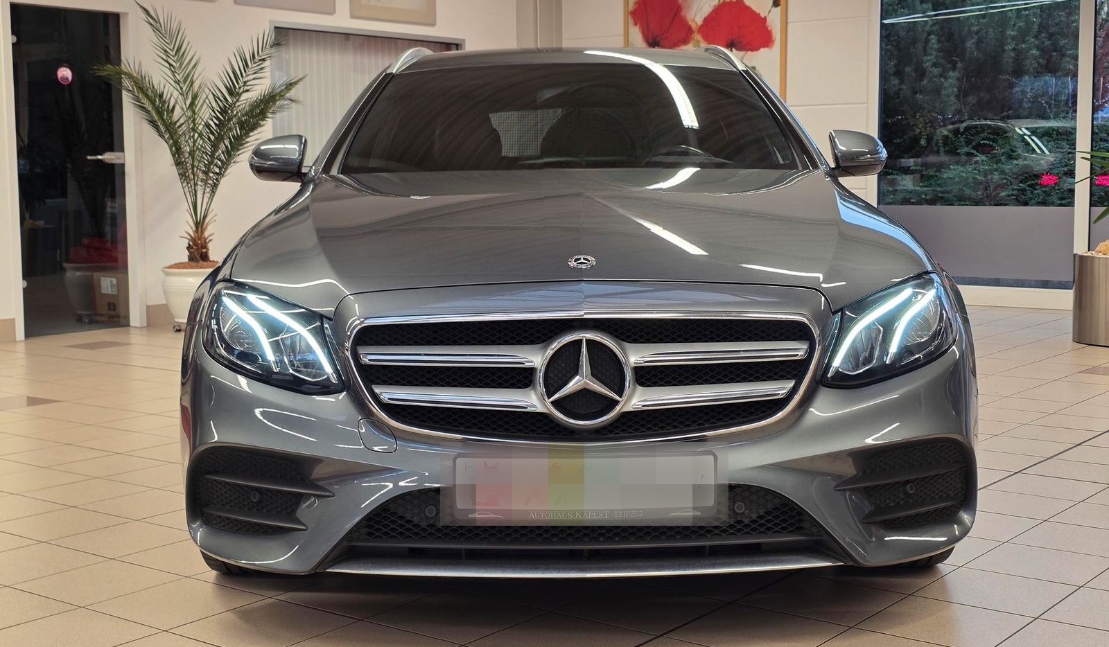 Mercedes-Benz E 300 T Automatik AMG Line/20"Alu/Ahk foto 2