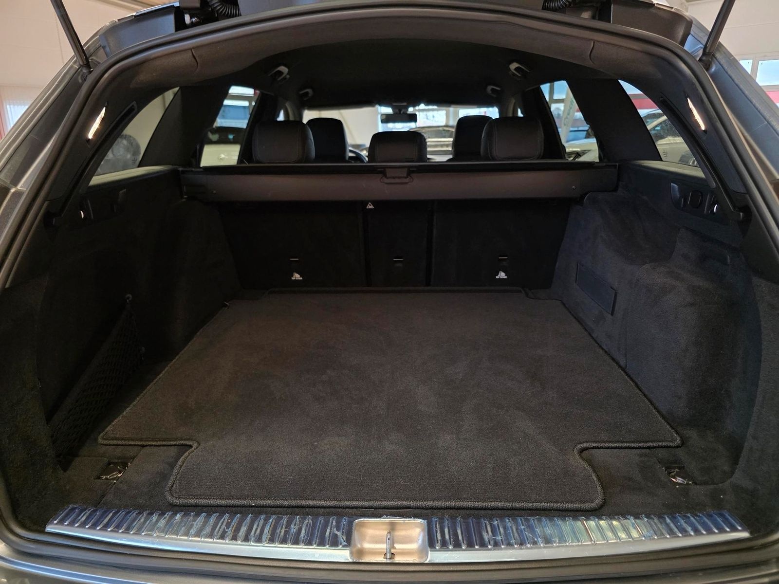 Mercedes-Benz E 300 T Automatik AMG Line/20"Alu/Ahk foto 7