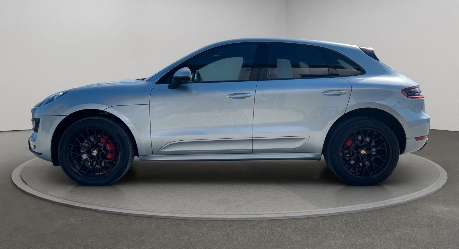 Porsche Macan Turbo Lenkradhz. | Panorama | Kamera foto 2