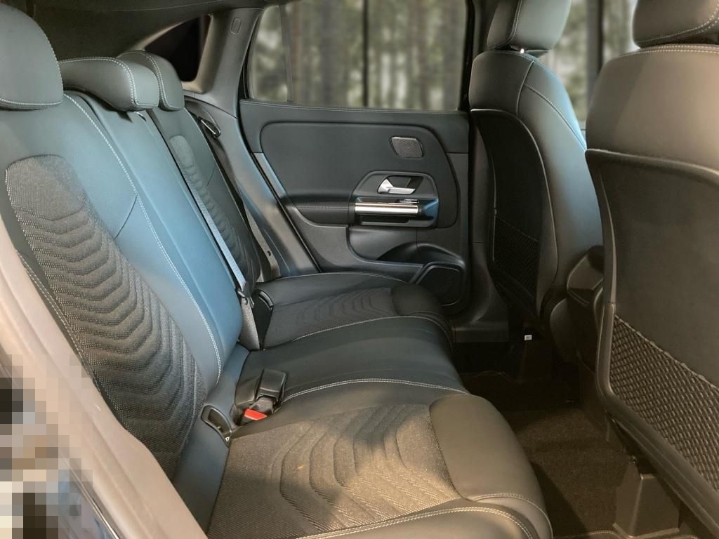Mercedes-Benz GLA 200 Progressive Line+DISTRONIC+KEYLESS+360°K foto 9