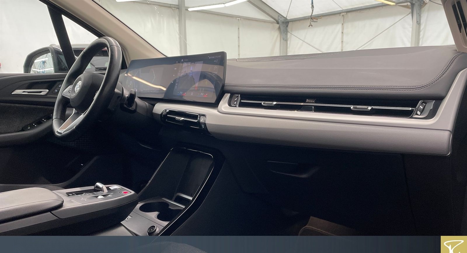 BMW 220i A Active Tourer PDC RFK DAB LED SHZ 17" LM foto 12