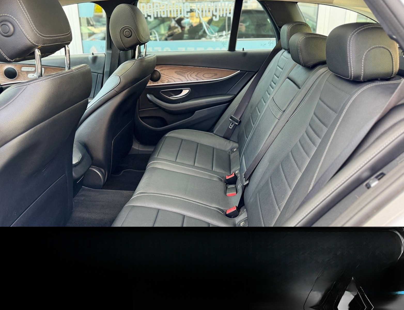 Mercedes-Benz E 400 T-Modell 4Matic*NAVI*PANO*AHK*LED* foto 12