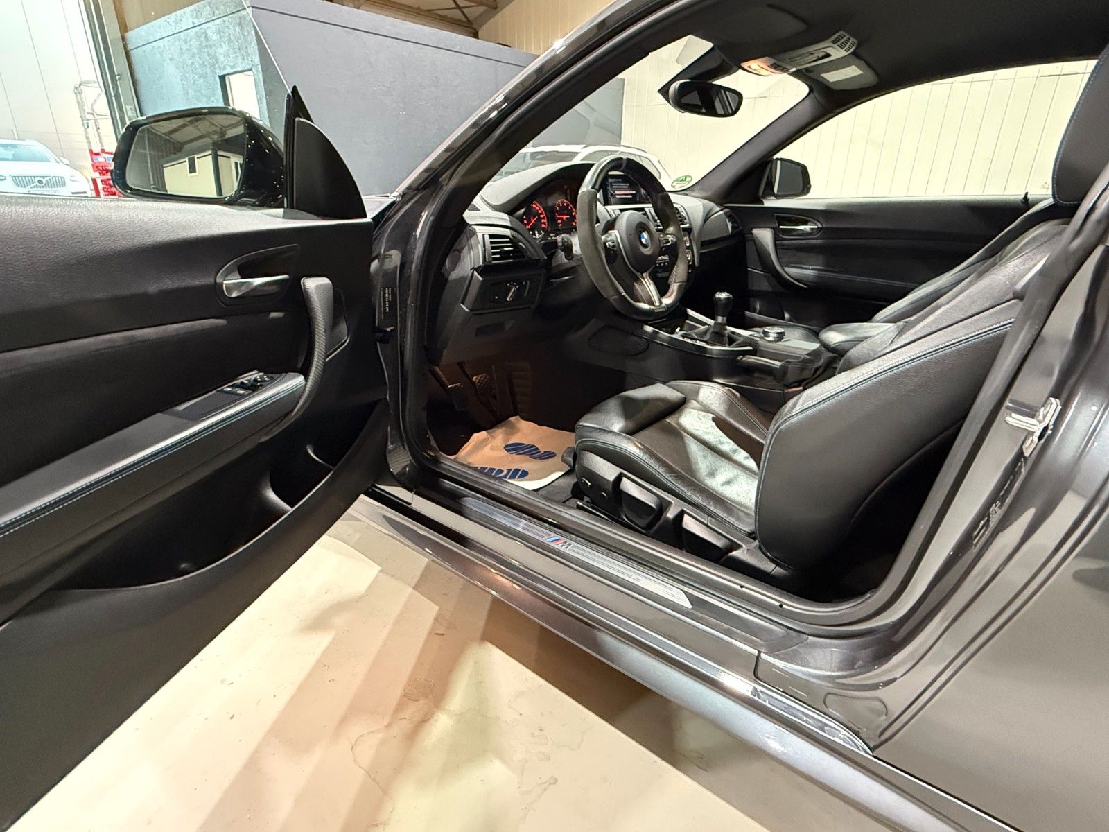 BMW M2 Schalter Deutsches Fahrzeug Keyless KW3 foto 25