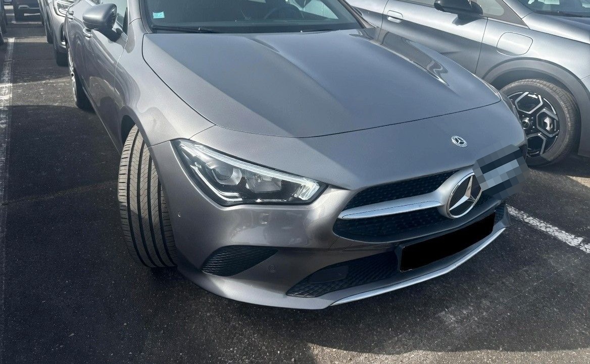 Mercedes-Benz CLA 200 Shooting brake 1.3 Ltr. Benzin 120 kW foto 2