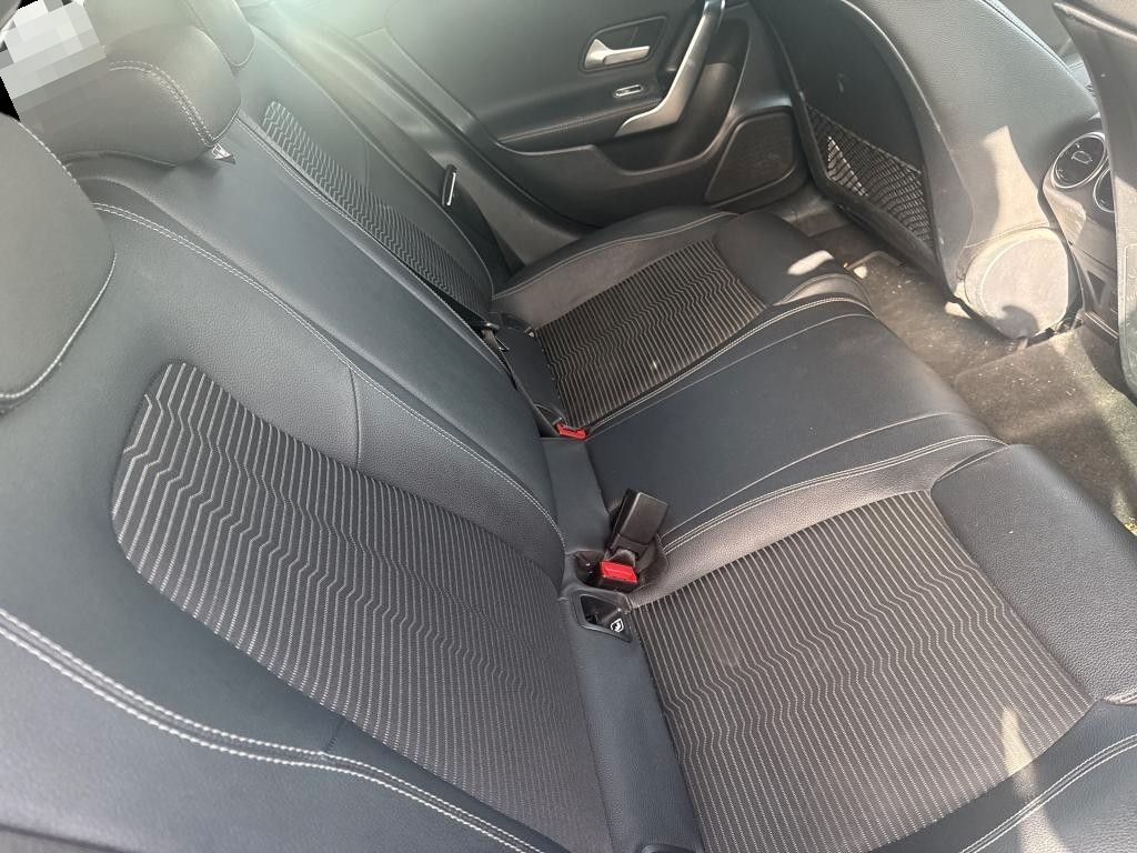 Mercedes-Benz CLA 200 Shooting brake 1.3 Ltr. Benzin 120 kW foto 6