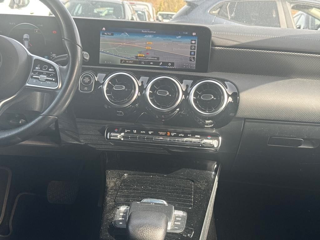 Mercedes-Benz CLA 200 Shooting brake 1.3 Ltr. Benzin 120 kW foto 9