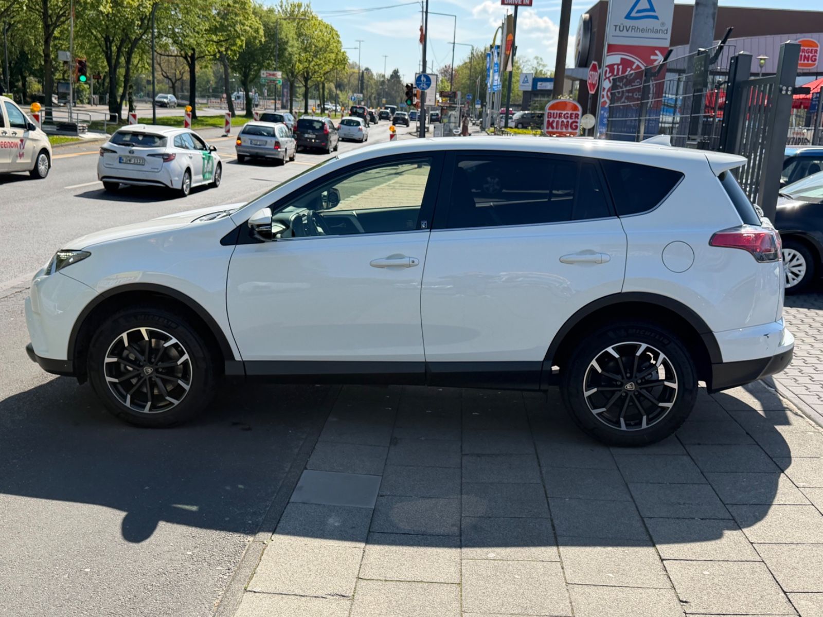 Toyota RAV 4 RAV4 Team D *Scheckheft,Garantie,360° Kam* foto 8