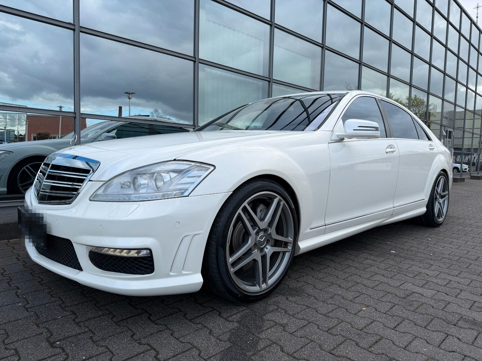 Mercedes-Benz S 63 L AMG S Kamera Leder Biturbo V8 5.5 foto 16