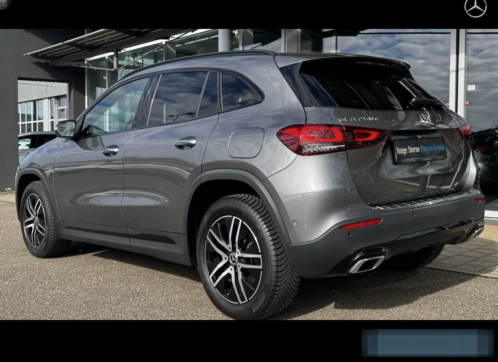 Mercedes-Benz GLA250e PROGRESSIVE+AHK+NIGHT KAMERA+LED+SITZHZG foto 2