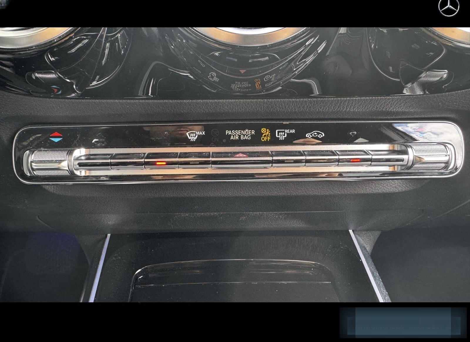Mercedes-Benz GLA250e PROGRESSIVE+AHK+NIGHT KAMERA+LED+SITZHZG foto 22