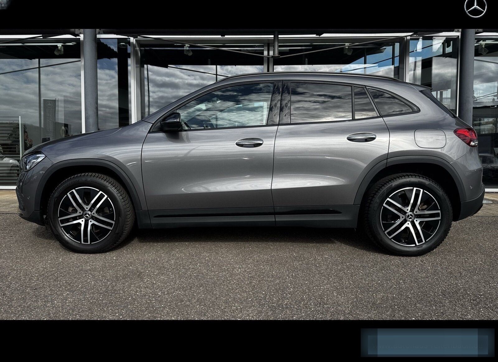 Mercedes-Benz GLA250e PROGRESSIVE+AHK+NIGHT KAMERA+LED+SITZHZG foto 6