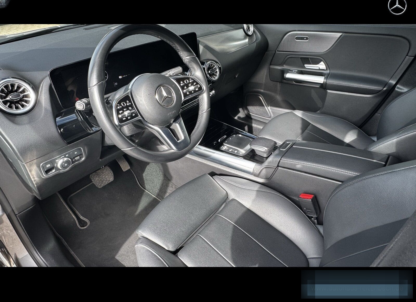 Mercedes-Benz GLA250e PROGRESSIVE+AHK+NIGHT KAMERA+LED+SITZHZG foto 9