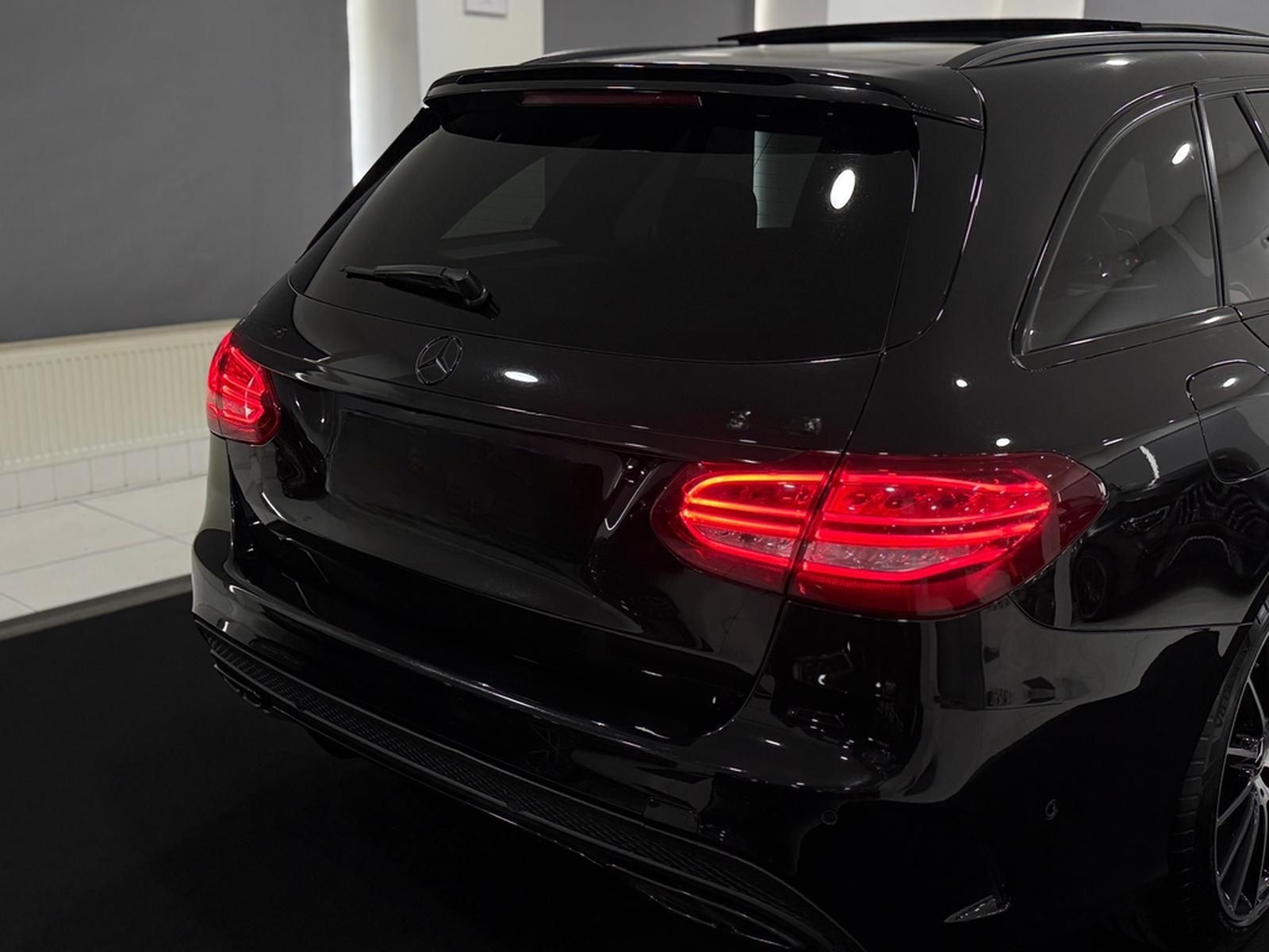 Mercedes-Benz C 43 AMG T 4M *PANO*AMBI*DESIGNO*AMG PERF. AGA* foto 11