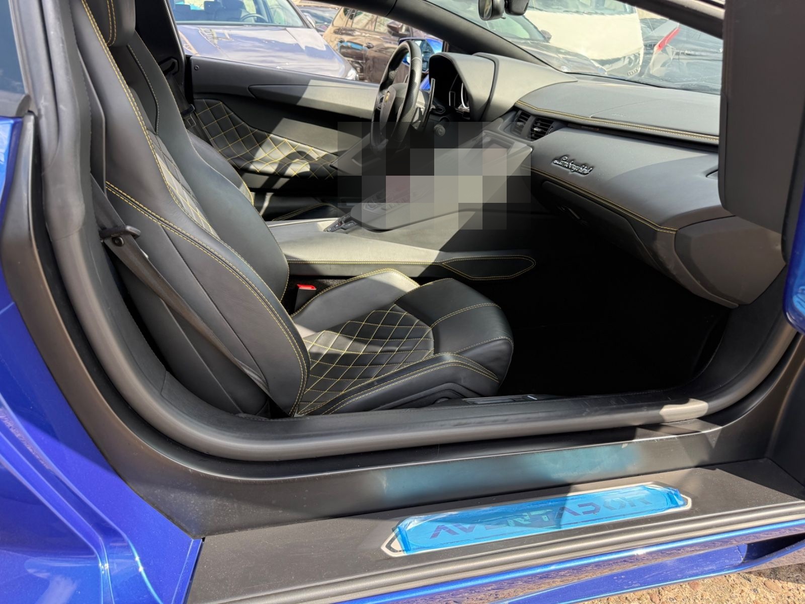 Lamborghini Aventador LP 700 4 foto 8