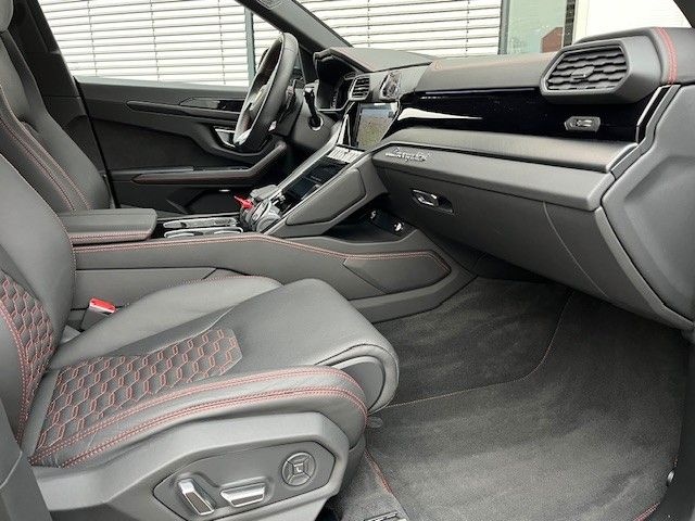 Lamborghini Urus HUD NIGHT VISION B&O 23" REAR SEAT-ENTER. foto 23