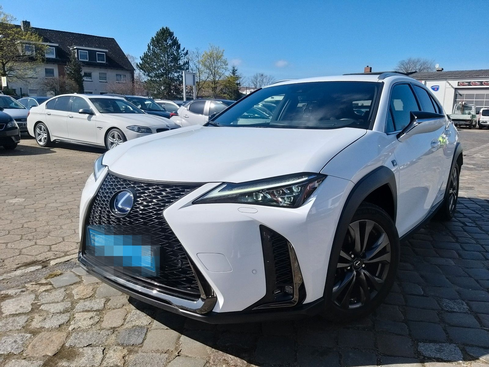 Lexus UX 250 H*Automatik-Leder*1Hand*Garantie*