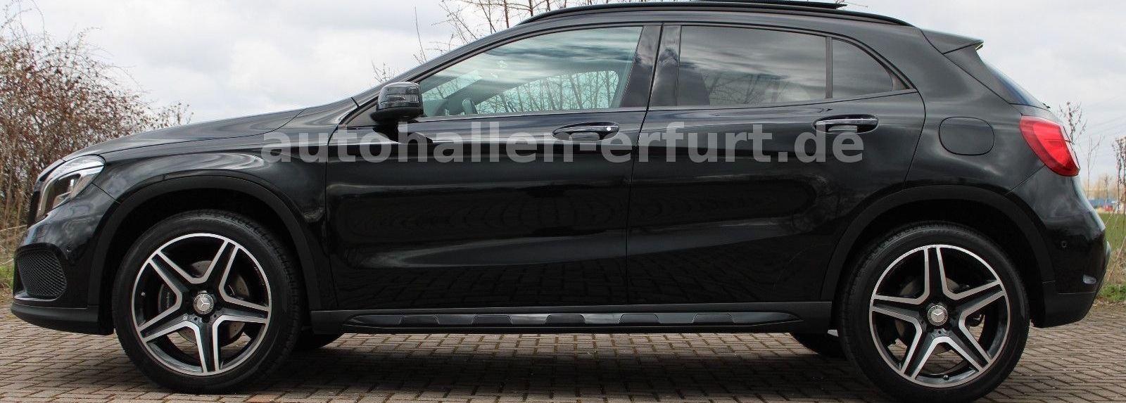 Mercedes-Benz GLA 250 4Matic AMG Aut.PANO Leder Bi-XENON Sound foto 4