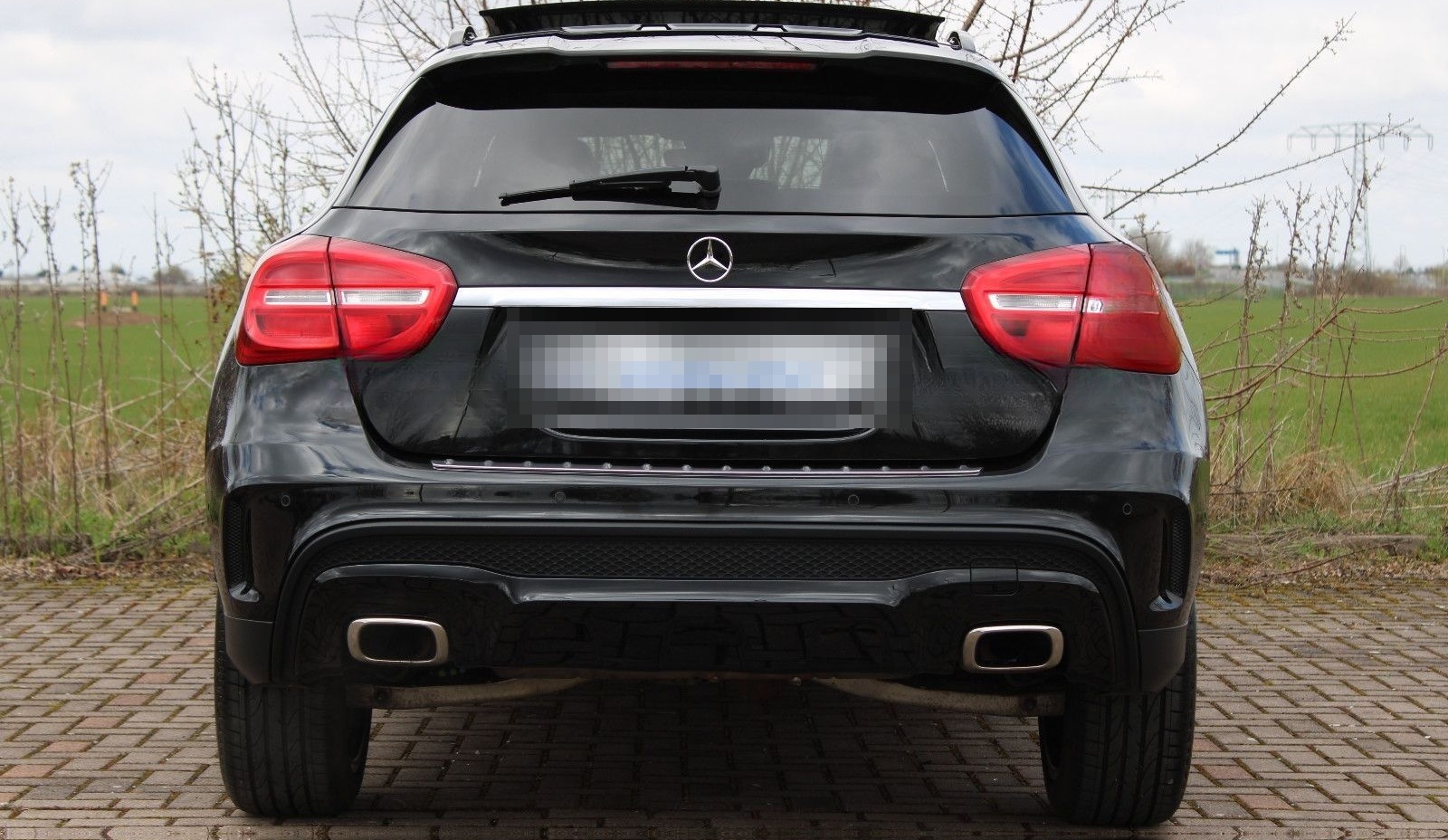 Mercedes-Benz GLA 250 4Matic AMG Aut.PANO Leder Bi-XENON Sound foto 8