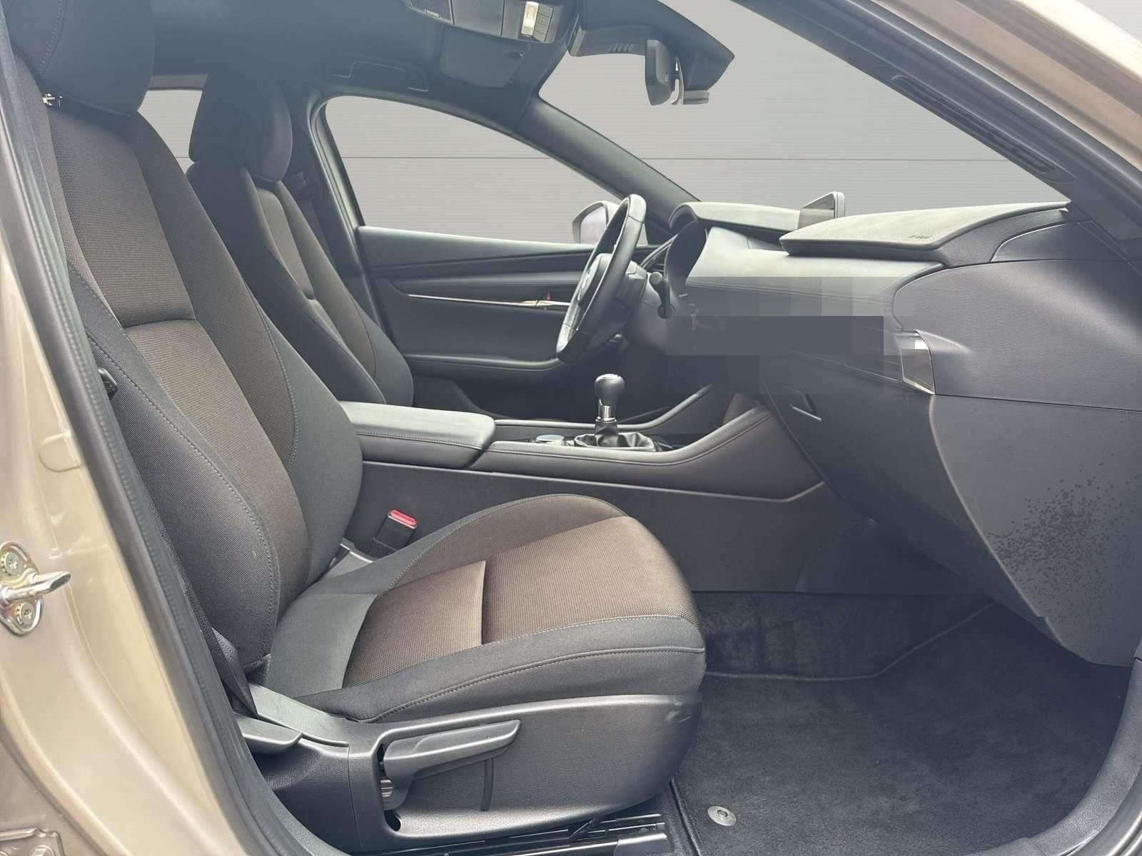 Mazda 3 Selection-1.HAND-NAVI-SITZHEIZUNG-KAMERA-LED foto 6