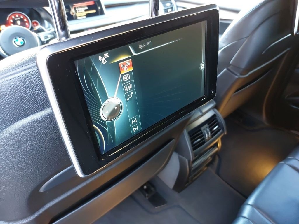 BMW X5 xDrive50i M-Sport GEWERBE 1.Hd AHK PANO KAM foto 22