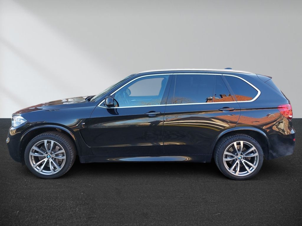 BMW X5 xDrive50i M-Sport GEWERBE 1.Hd AHK PANO KAM foto 9