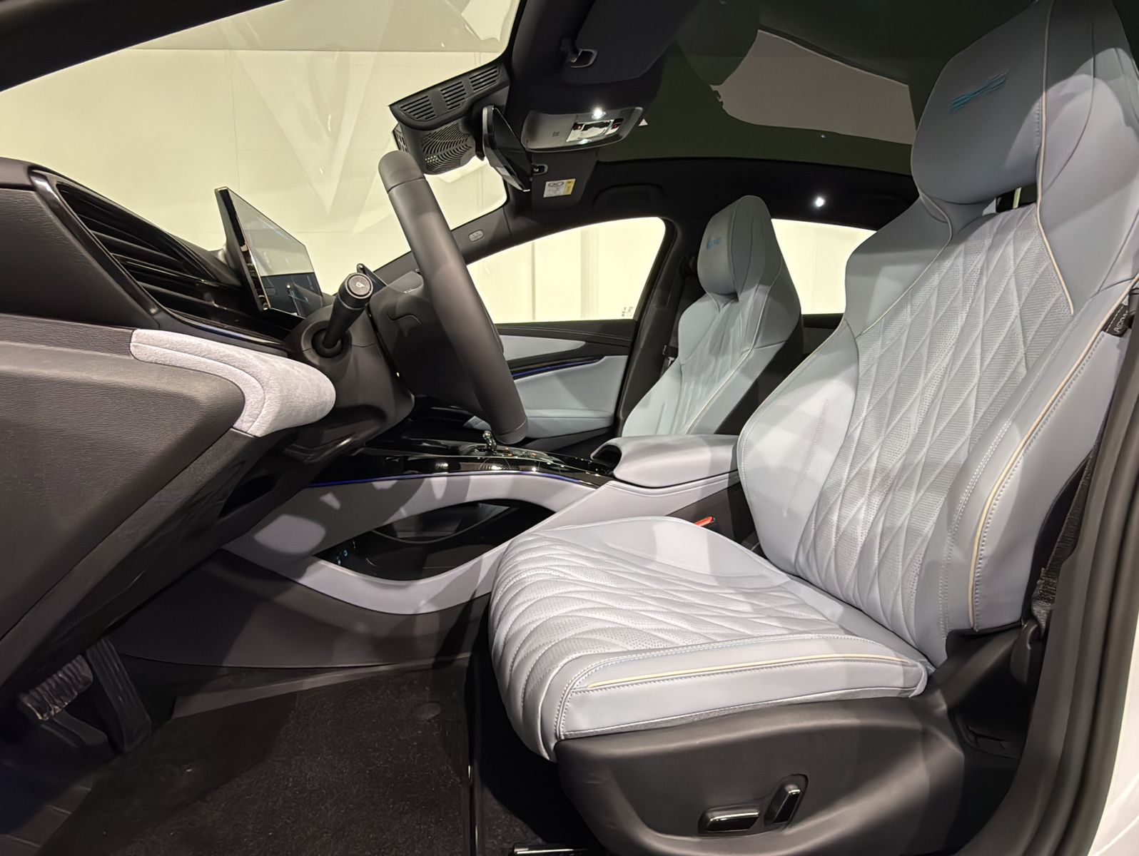 BYD Seal EV Comfort PANO|360°|LAS|ACC|SHZ|18"|SOFORT foto 2