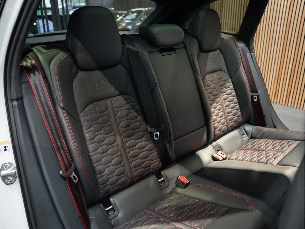 Audi RS6 RS6-R ABT R Quattro Full Carbon B&O Advanced foto 12