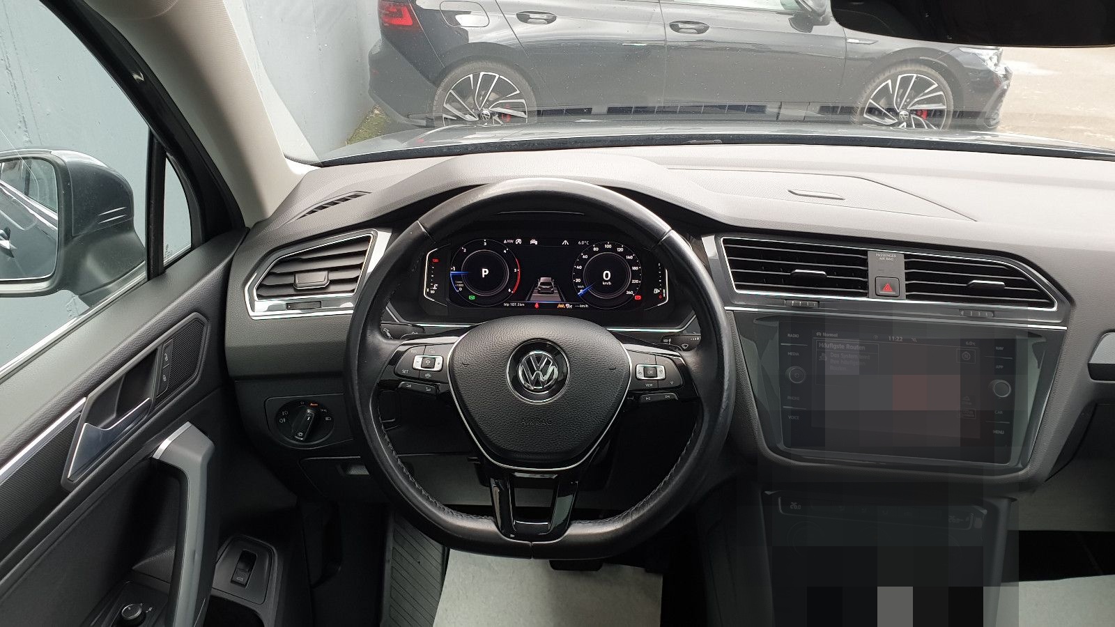 Volkswagen Tiguan Allspace 2.0 TDI DSG * R-Line * 7 Sitze* foto 11